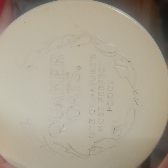 1982 Old Fashioned Quaker oats can - Picture 2 of 4